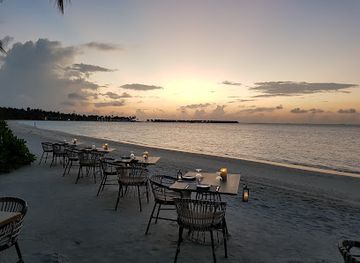maldives/thaa-atoll/restaurant/azure