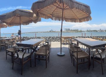 mexico/veracruz/malecon/restaurant/la-luna-sul-mare