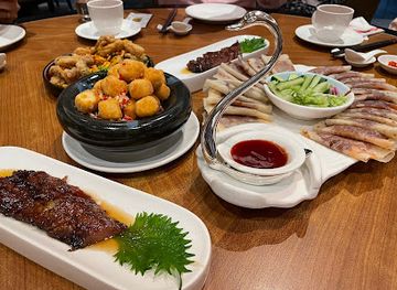 singapore/orchard-road/restaurant/hua-ting-restaurant