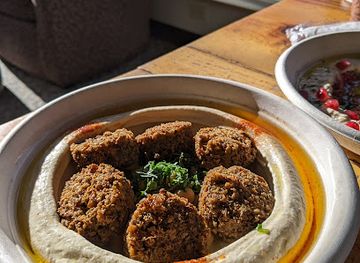 vermont/stowe/restaurant/aladdin