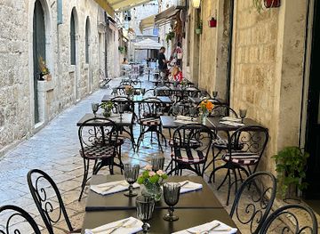 croatia/dubrovnik-riviera/restaurant/zuzori