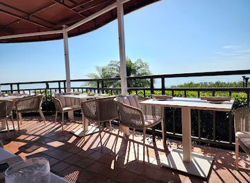 florida/tampa-bay-area/restaurant/oystercatchers