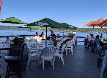 new-york/finger-lakes/restaurant/the-waterfront