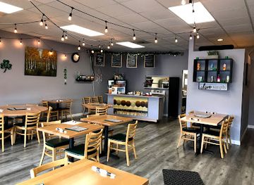 washington/yakima/restaurant/mangoz-on-the-ave