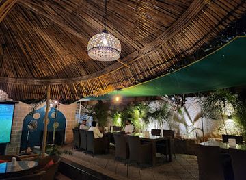 india/hyderabad/restaurant/pakka-local