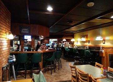 michigan/marquette/restaurant/vango-s-pizza-cocktail-lounge