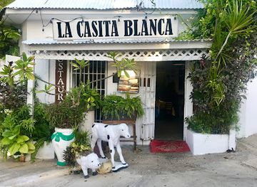 puerto-rico/san-juan-metropolitan-area/restaurant/la-casita-blanca