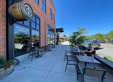 idaho/sandpoint/restaurant/pend-d-oreille-winery-tasting-room