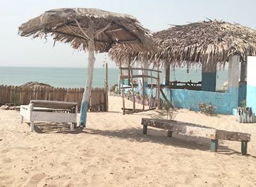 the-gambia/kombo-south/restaurant/crab-hole