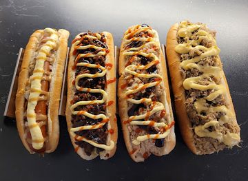 iceland/kopavogur/restaurant/vikinga-pylsur