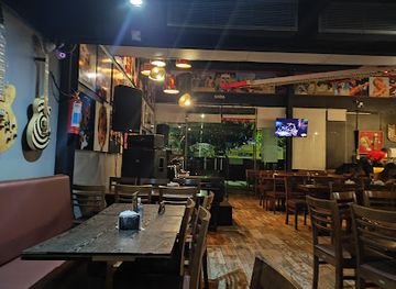 brazil/recife/recife-antigo/restaurant/rock-ribs-lounge-marco-zero