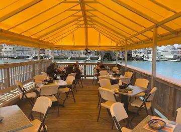 Gilchrist Restaurant