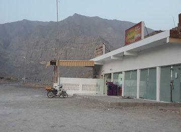 united-arab-emirates/jebel-jais/restaurant/hadiqat-al-toot-cafeteria