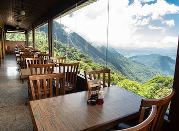 brazil/serra-dos-orgaos-national-park/restaurant/paraiso-da-serra-soberbo