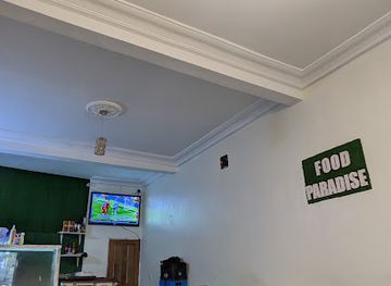 cameroon/tiko/restaurant/food-paradise