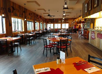 new-hampshire/franconia-notch-state-park/restaurant/polly-s-pancake-parlor