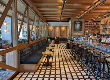 Social House