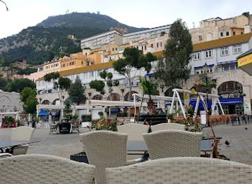 gibraltar/main-street/restaurant/the-square