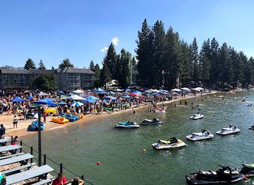 nevada/lake-tahoe/restaurant/boathouse-on-the-pier