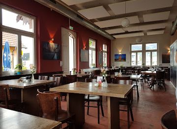 germany/freiburg/restaurant/restaurant-die-kantina