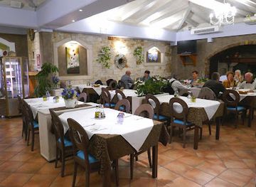 croatia/rovinj/restaurant/restaurant-orca