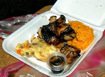 guam/santa-rita/restaurant/kusinan-ari