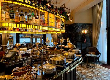 hungary/budapest/restaurant/kollazs-brasserie-bar