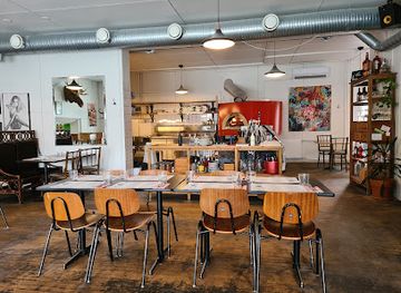 finland/lemmenjoki-national-park/restaurant/kauppayhtio