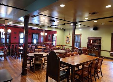 ohio/dayton/carillon-historical-park/restaurant/jimmie-s-ladder-11