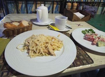 ukraine/donbas/restaurant/banana