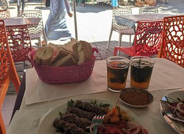 morocco/moulay-idriss-region/restaurant/grillade-albanna