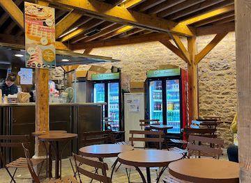 france/mont-saint-michel-bay/restaurant/la-terrasse