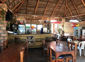 mozambique/tofo-beach/restaurant/oyster-bar