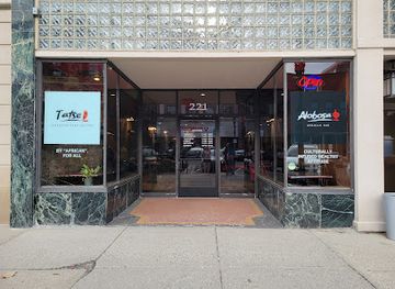 michigan/lansing/restaurant/tatse-restaurants-alobosa-lounge