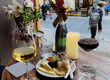 finland/jyvaskyla/restaurant/avenue-bar-diner