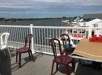 maryland/eastern-shore/restaurant/harris-crab-house