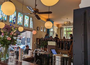 netherlands/amsterdam/museumplein/restaurant/pompa