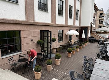 norway/preikestolen/restaurant/hermetikken-restaurant