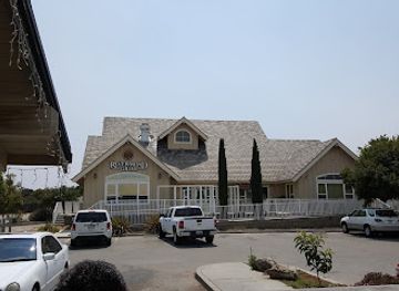 california/salinas-valley/restaurant/mo-s-river-road-grill