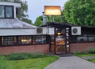 croatia/zagreb/maksimir-park/restaurant/bistro-mz