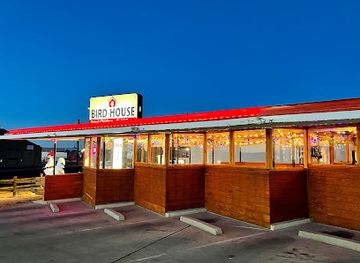 arizona/antelope-canyon/restaurant/birdhouse