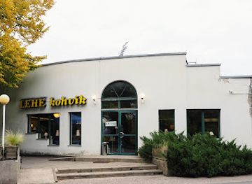 estonia/parnu-beach/restaurant/cafe-leaf