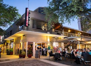 florida/st-petersburg/restaurant/bellabrava