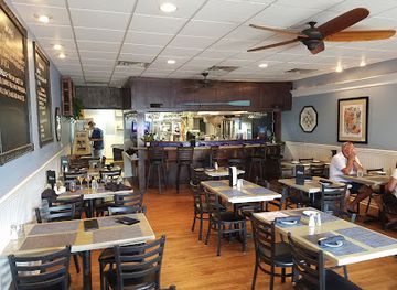 delaware/trap-pond-state-park/restaurant/off-the-hook