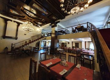 romania/muntenia/restaurant/cocosu-rosu