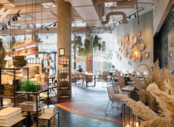 switzerland/zurich/restaurant/yalda-sihlcity
