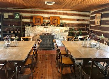 tennessee/clarksville/restaurant/the-mad-herbalist