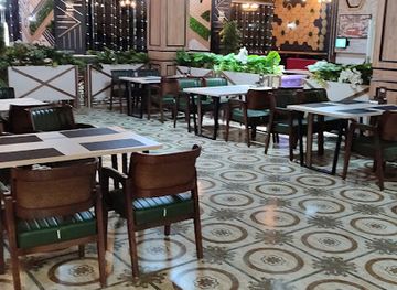 uzbekistan/navoi/restaurant/khumo