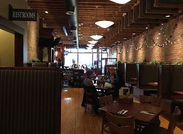 michigan/ann-arbor/restaurant/red-hawk-bar-grill