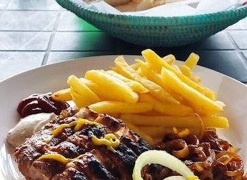 senegal/sine-saloum-delta/restaurant/colibri-resto